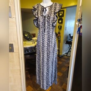 NEW ALEXACHUNG brand DRESS,  snake print satin..size 10